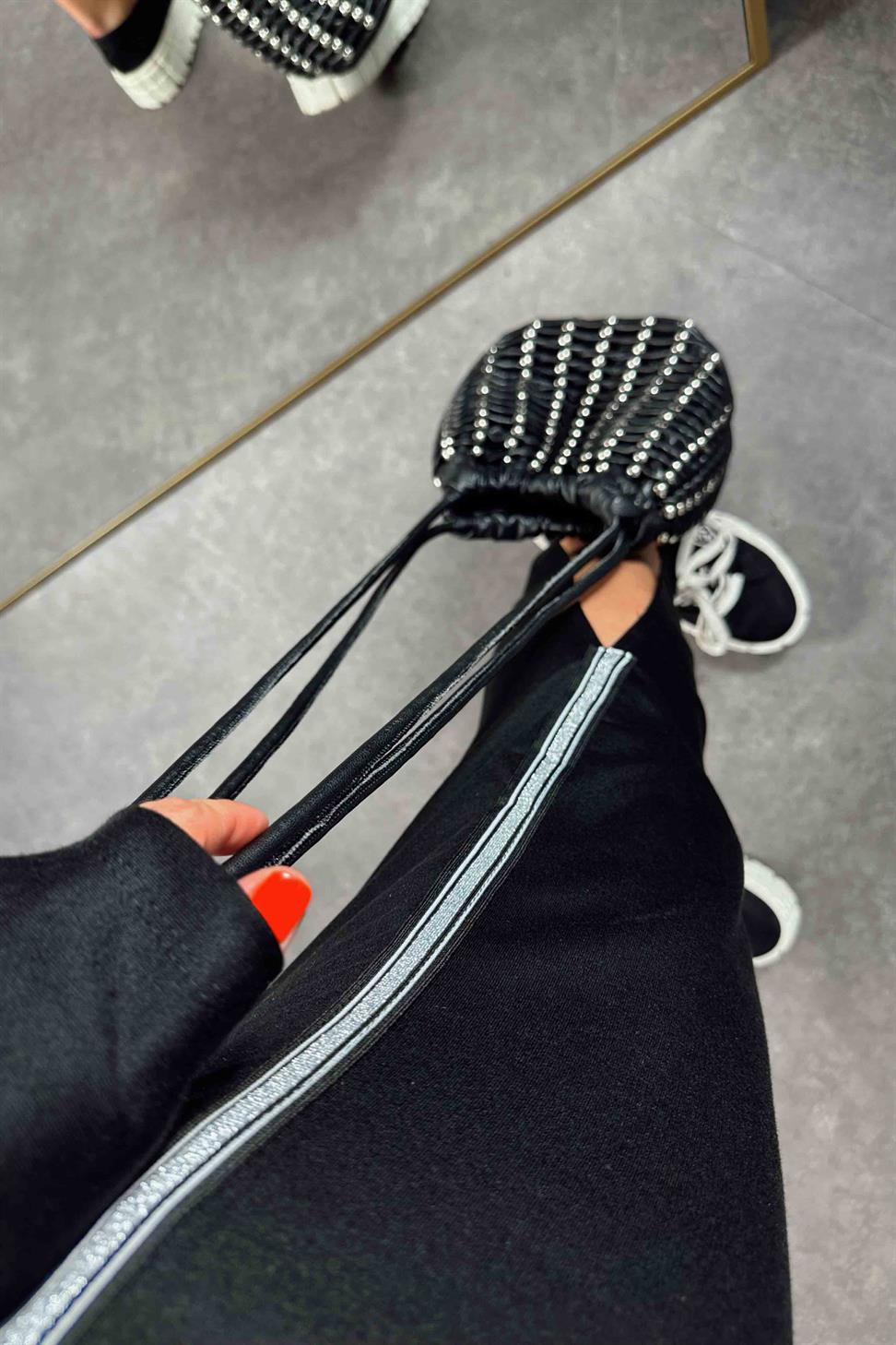 Sim Şerit Detay Üçlü Kadın Takım Siyah