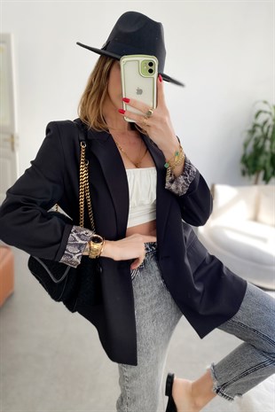 Siyah İçi Yılan Desen Saten Astarlı Tasarım Blazer Ceket