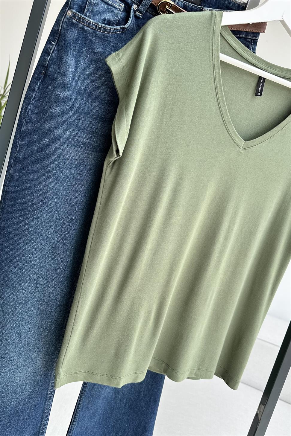 Soft Line V Yaka Basic Tişört Haki