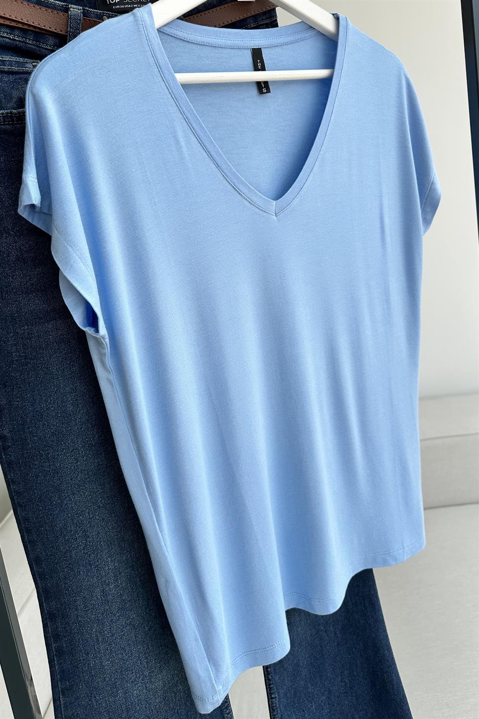 Soft Line V Yaka Basic Tişört Mavi