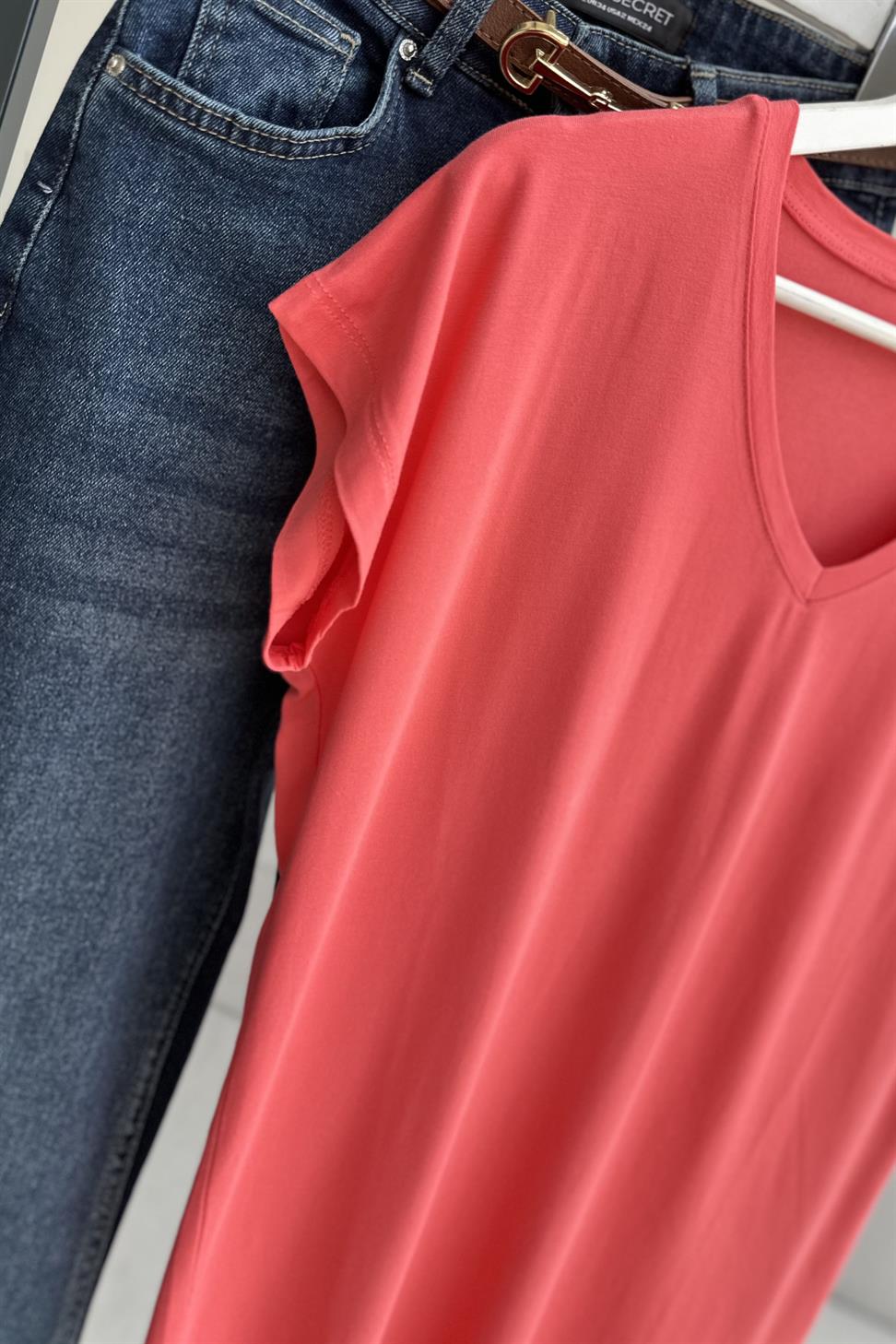 Soft Line V Yaka Basic Tişört Nar Çiçeği