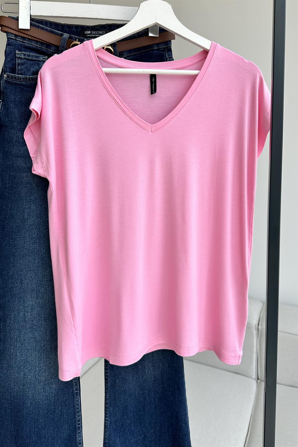 Soft Line V Yaka Basic Tişört Pembe