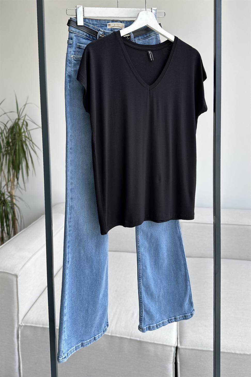 Soft Line V Yaka Basic Tişört Siyah