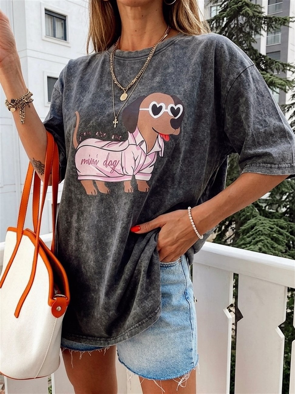 Taş Yıkamalı Mini Dog Baskılı Oversize Tişört Antrasit