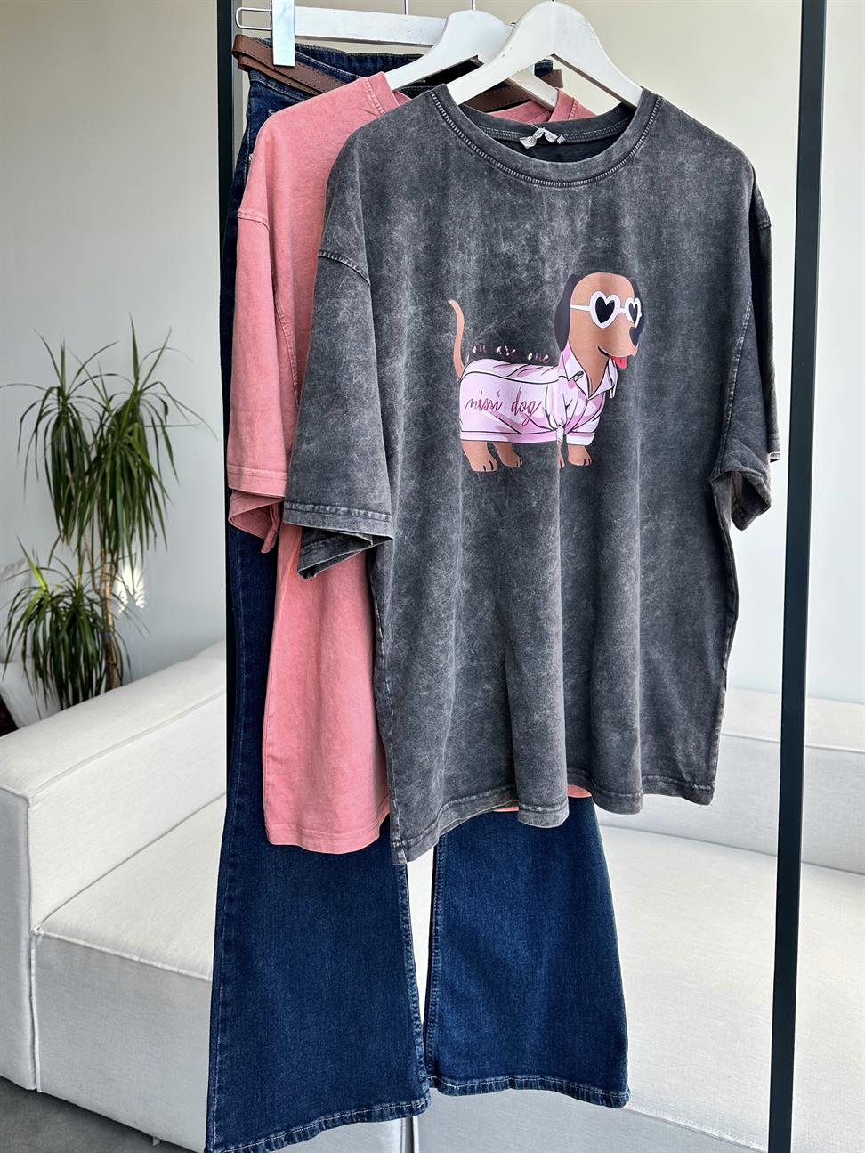 Taş Yıkamalı Mini Dog Baskılı Oversize Tişört Antrasit