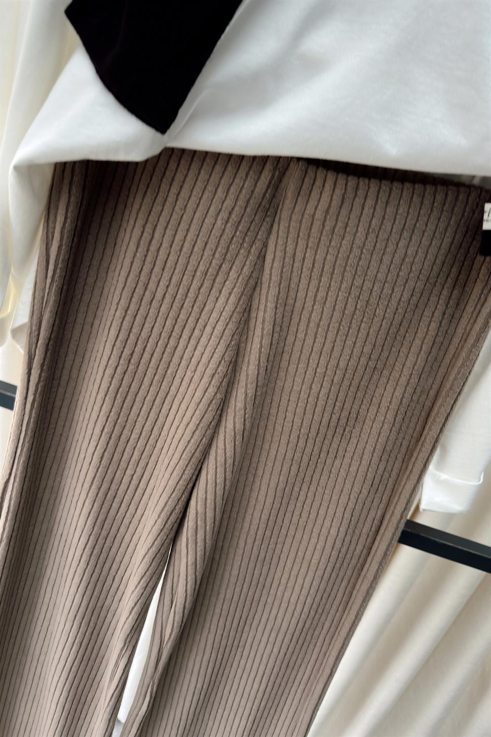Ultra Yüksek Bel Fitilli Kaşkorse Bol Paça Pantolon Vizon