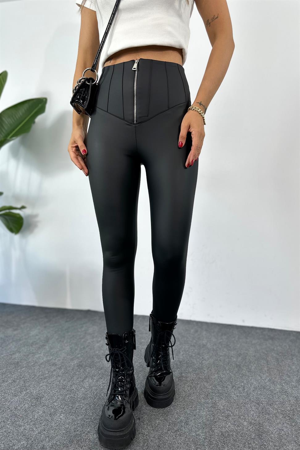 Ultra Yüksek Bel Korseli Mat Deri Tayt Siyah