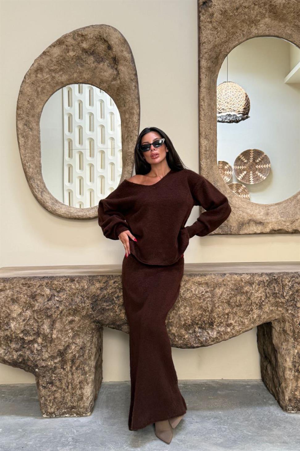 V Yaka Etekli  İkili Triko Takım Acı Kahve