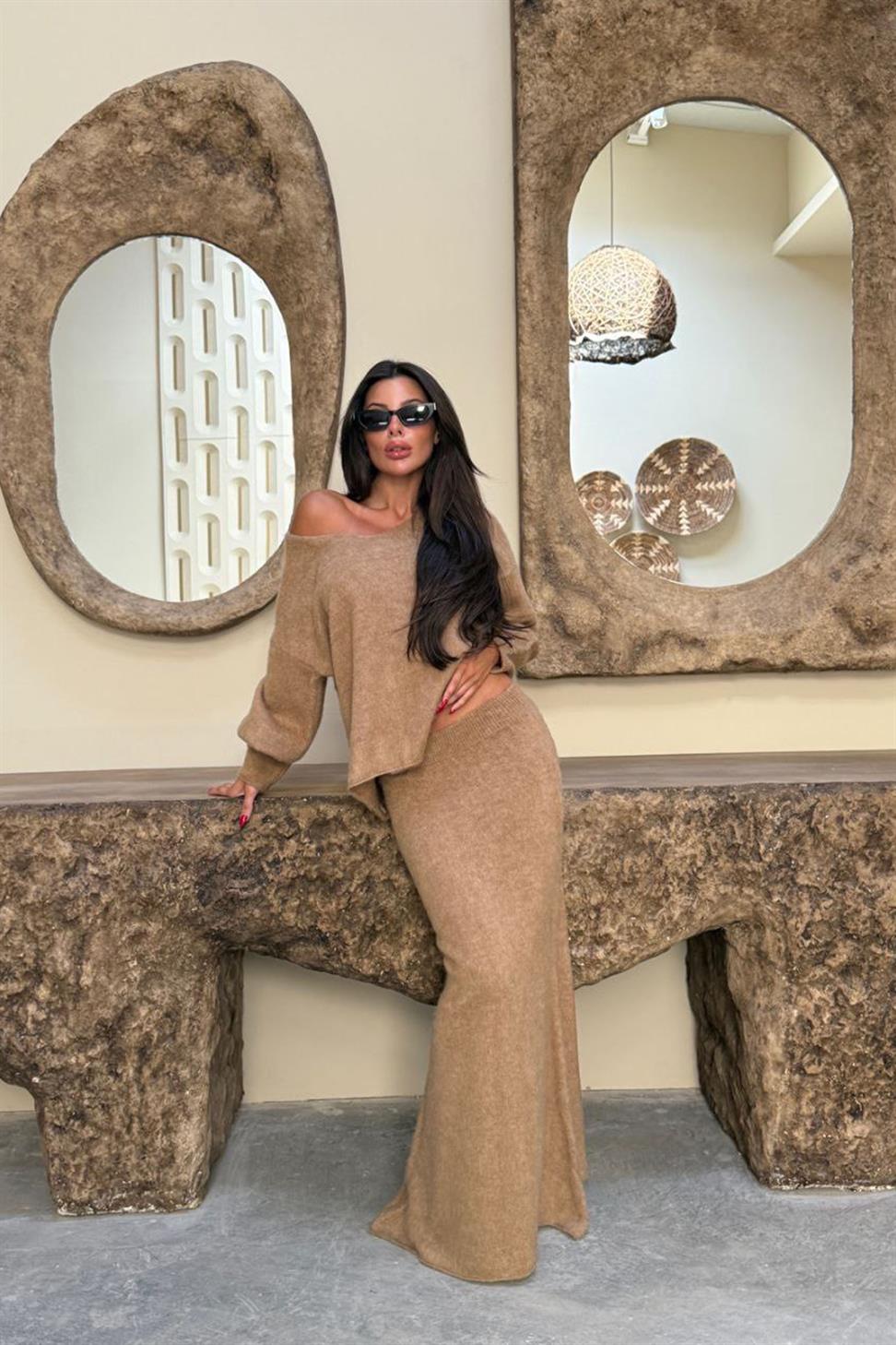 V Yaka Etekli  İkili Triko Takım Sütlü Kahve