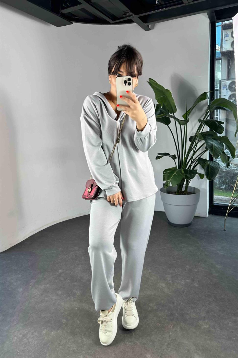 V Yaka Kapüşonlu İkili Kadın Takım Gri