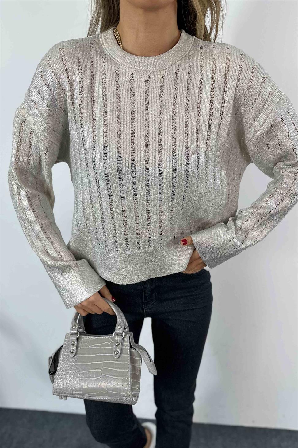 Varak ve Ajur Detaylı Oversize Kazak Silver