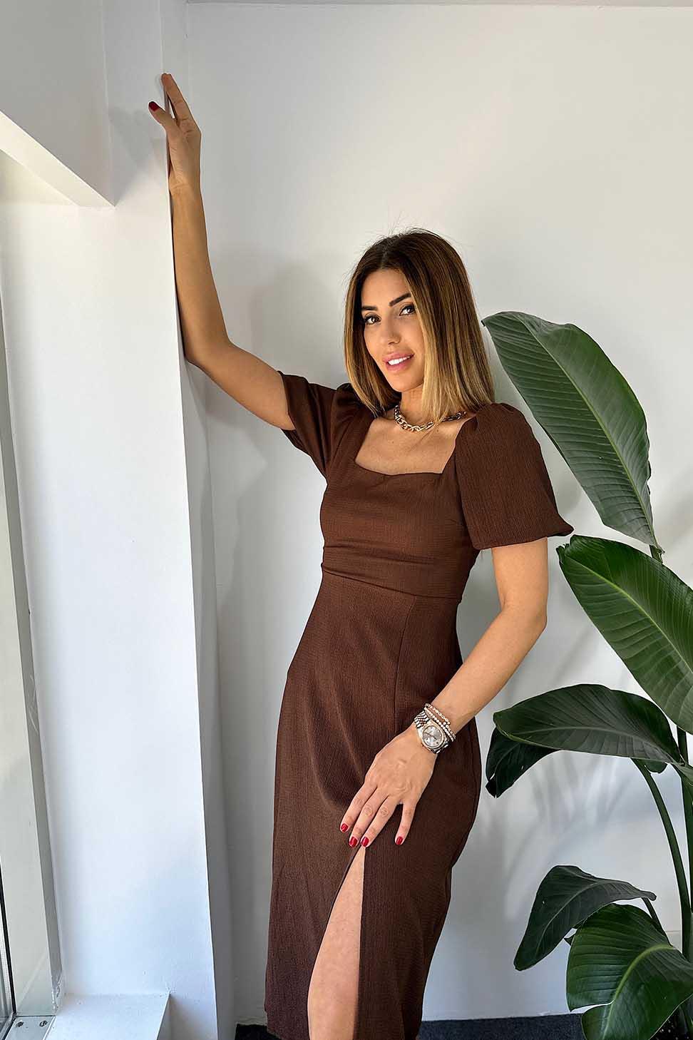 Viskon Kumaş Dekolteli Midi Kadın Elbise Kahve