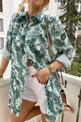 Yeşil Şal Desen Detaylı Oversize Clara Gömlek