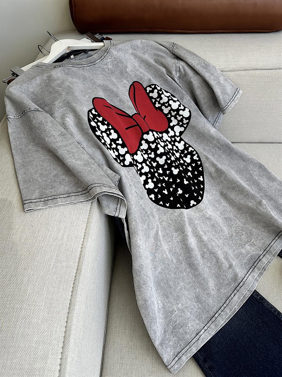 Yıkamalı Gri Minnie Mouse Baskılı Tişört