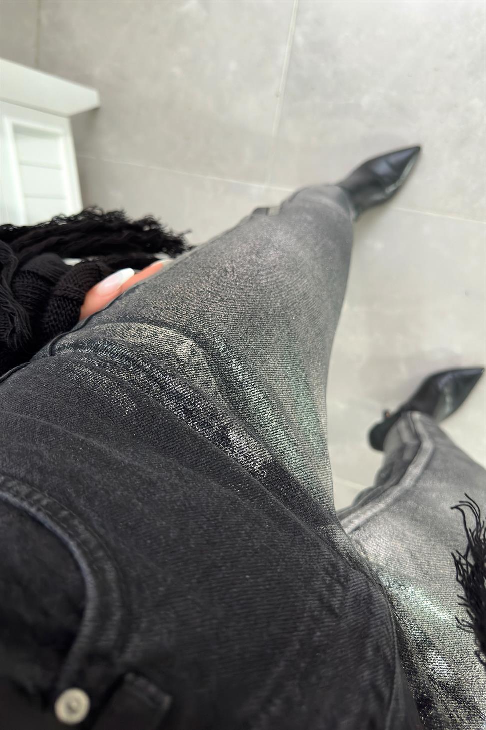 Yüksek Bel Gümüş Varaklı Jean Pantolon Siyah