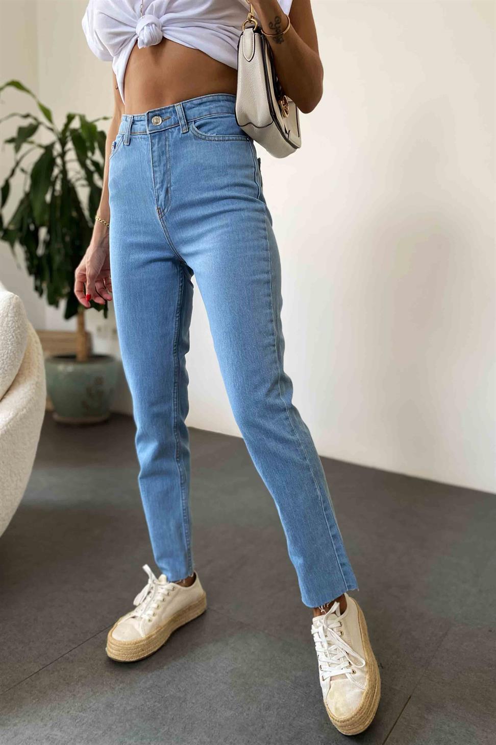 Yüksek Bel Mom Jean Pantolon Açık Mavi