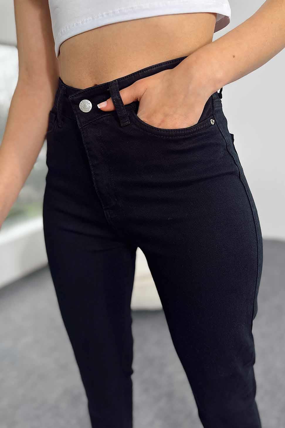 Yüksek Bel Paçası Kesik Boyfit Jean Siyah