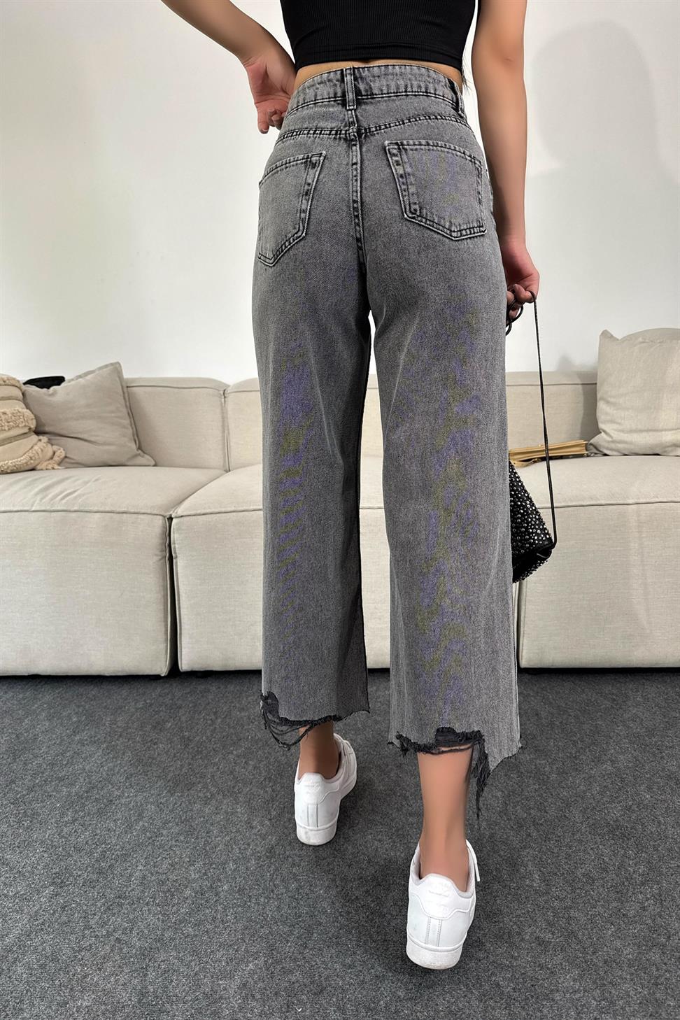 Yüksek Bel Paçası Yırtık Detay Bol Kesim Jean Pantolon Füme