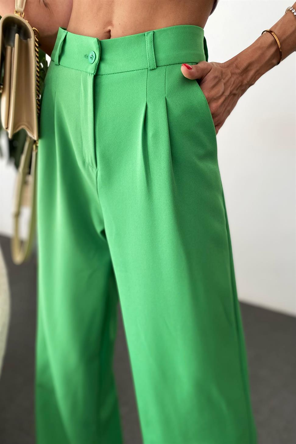 Yüksek Bel Pens Detaylı Palazzo Pantolon Yeşil