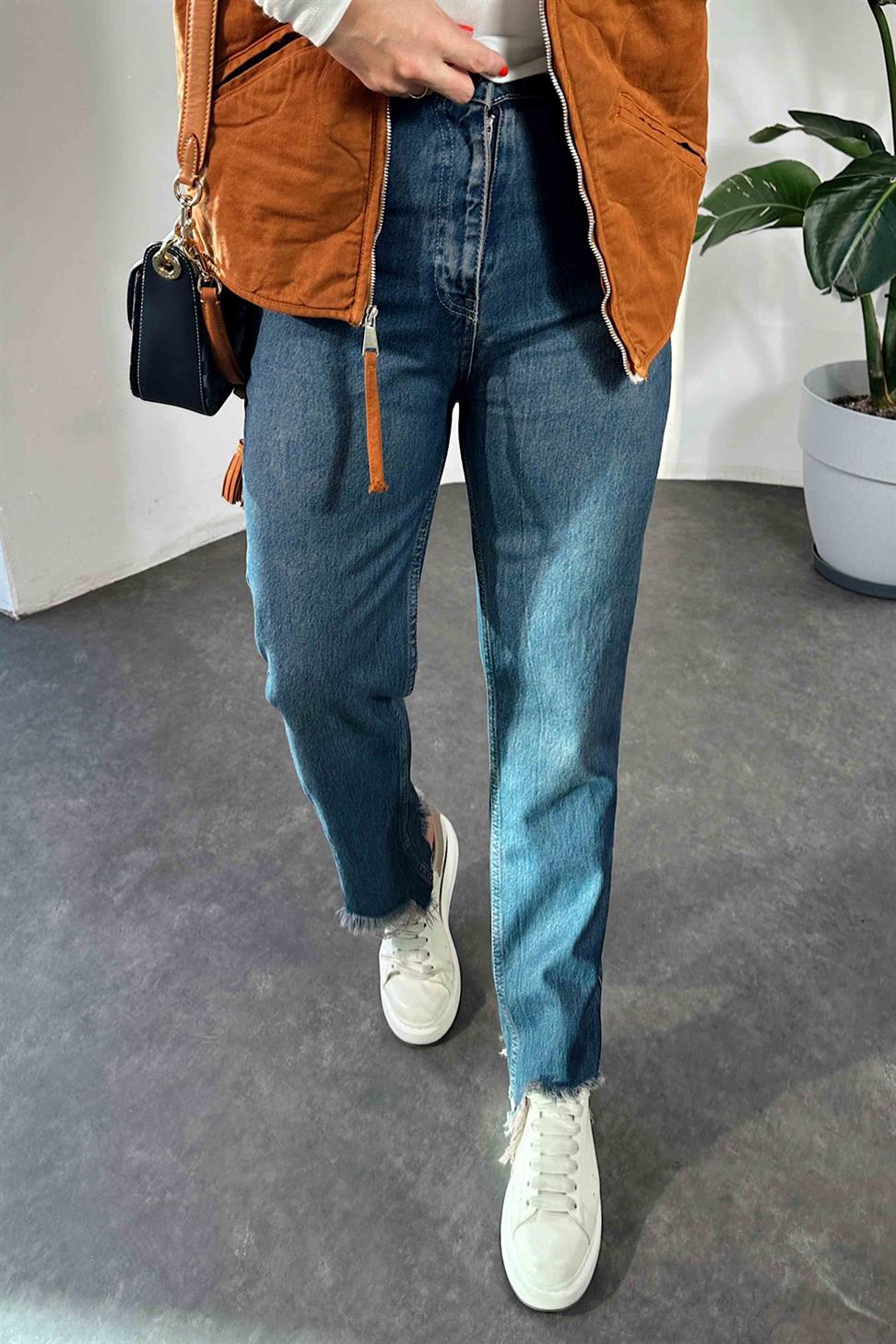 Yüksek Bel Püskül Detay Mom Jean Kadın Pantolon Koyu Mavi