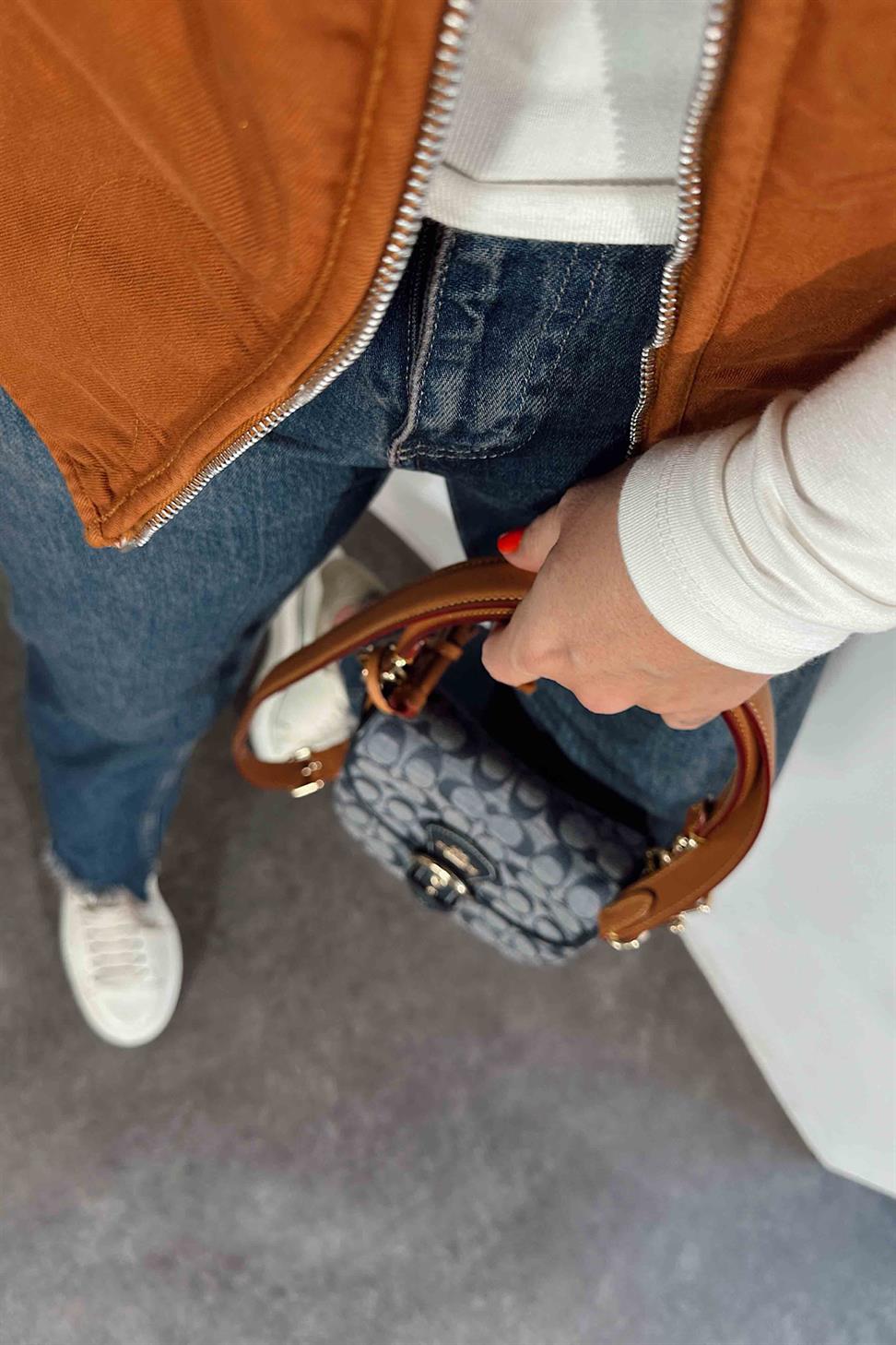 Yüksek Bel Püskül Detay Mom Jean Kadın Pantolon Koyu Mavi