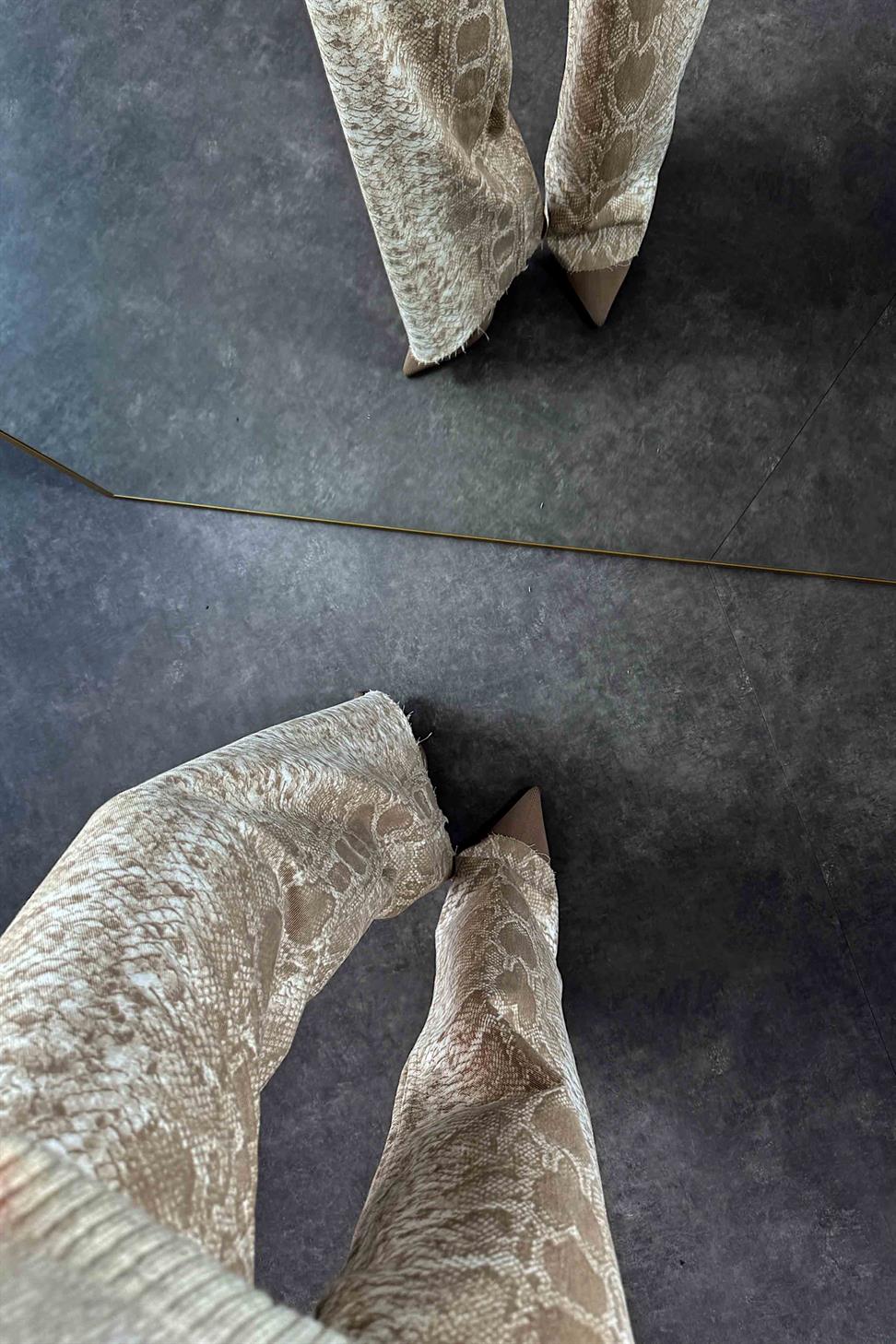 Yüksek Bel Yılan Desenli Kadın Jean Pantolon Vizon