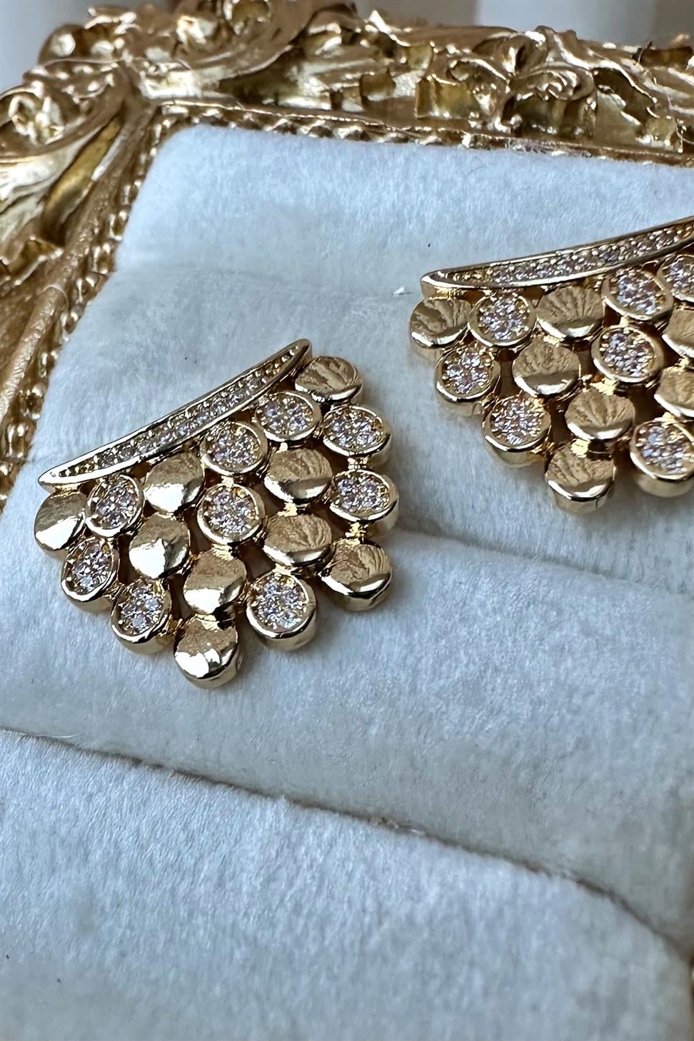 Zirkon Taşlı Gold Petek Küpe