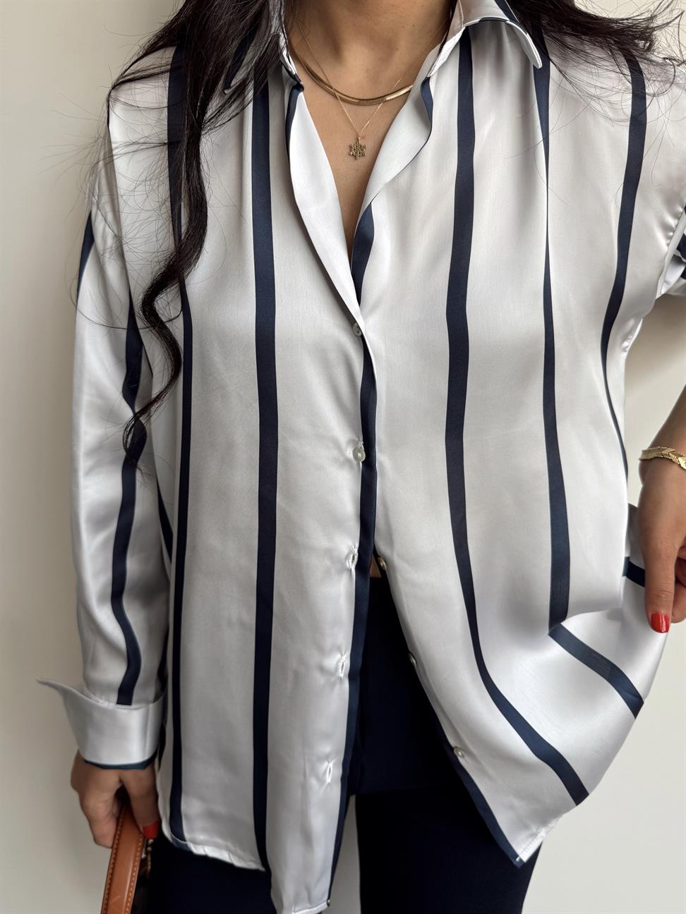 ZR Model Lacivert Çizgili Saten Gömlek 