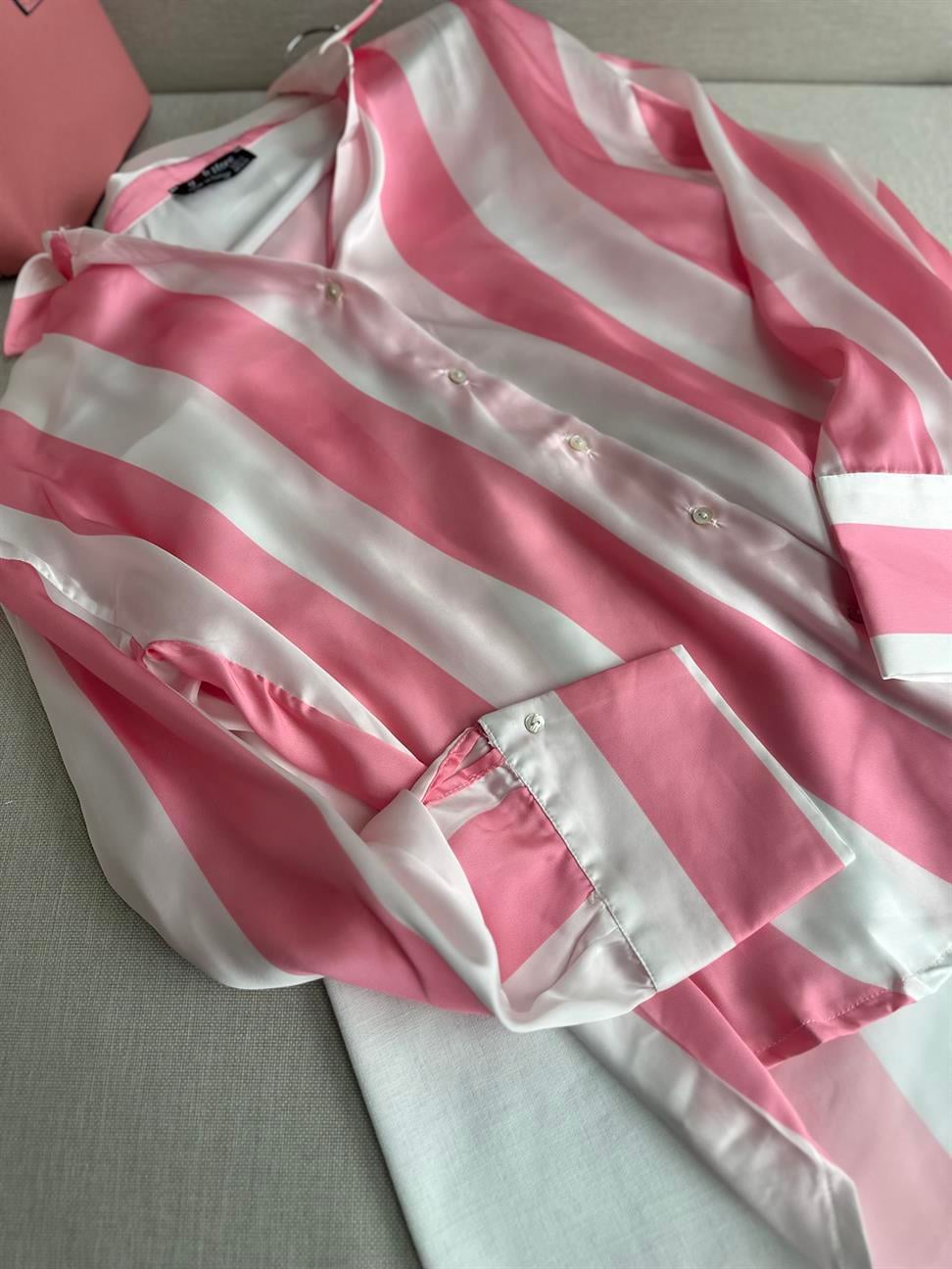 ZR Model Pembe Çizgili Saten Gömlek 
