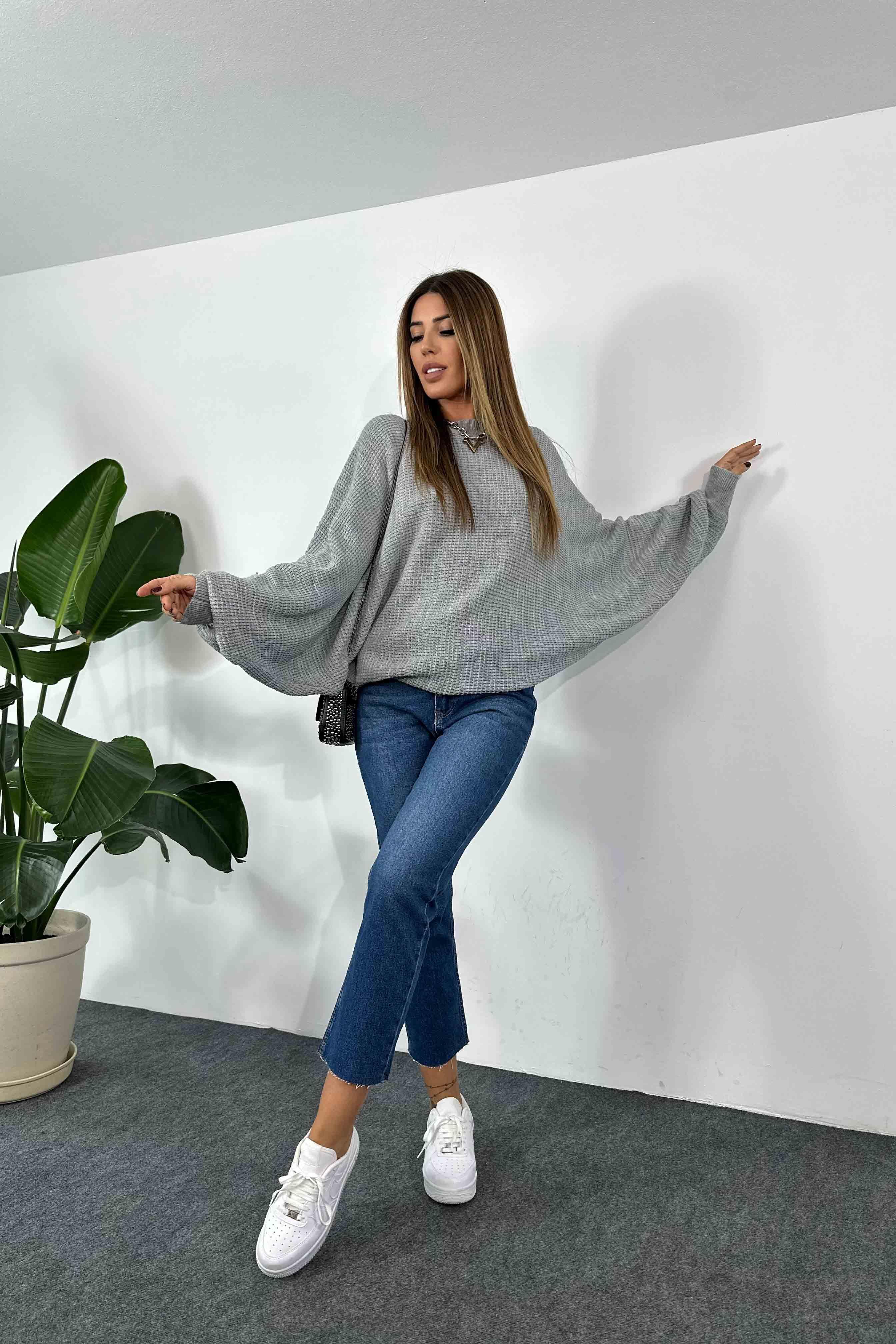 Akrilik Örme Sırt Dekolteli Triko Kazak Gri