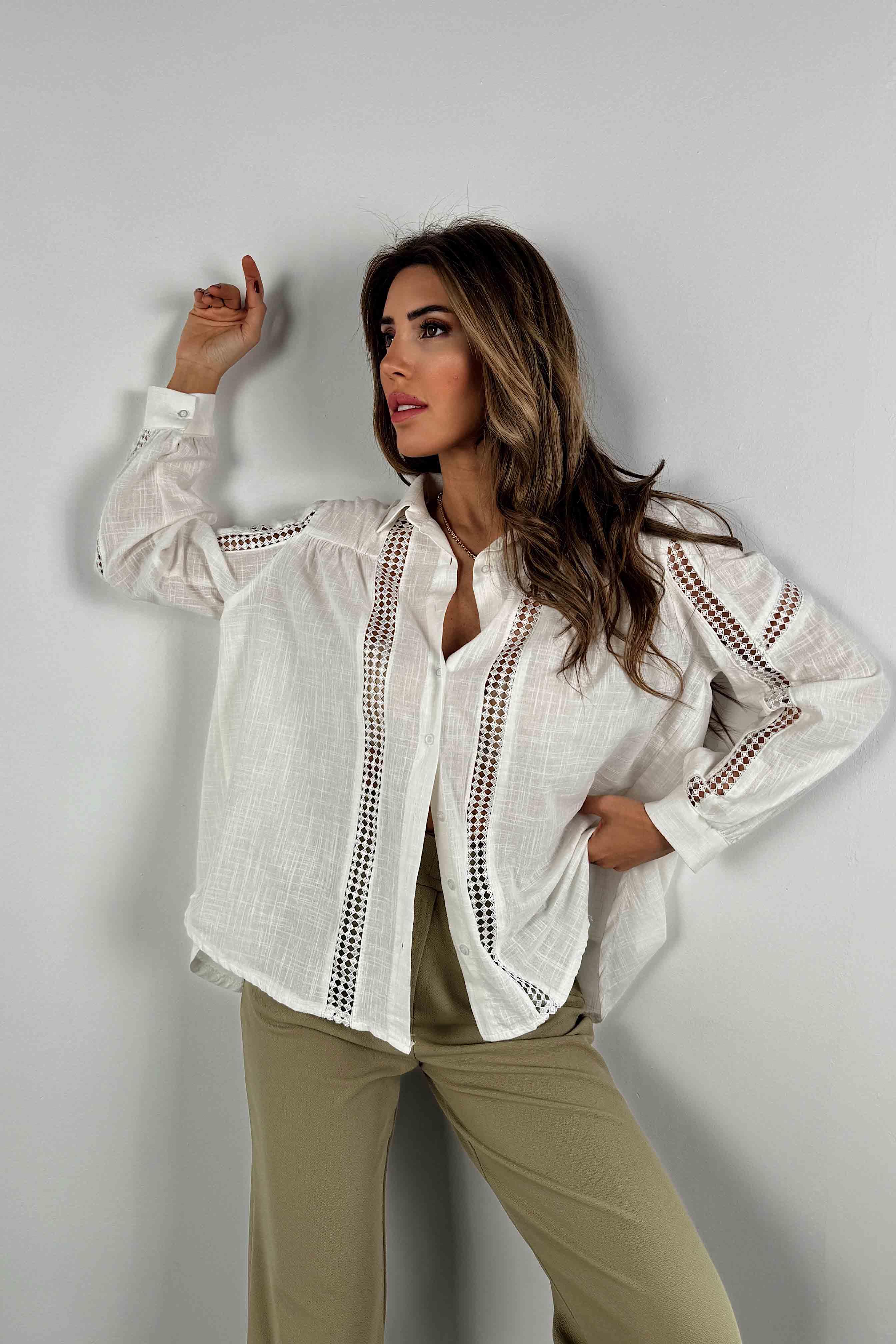 Ara Dantelli Keten Gömlek Ekru