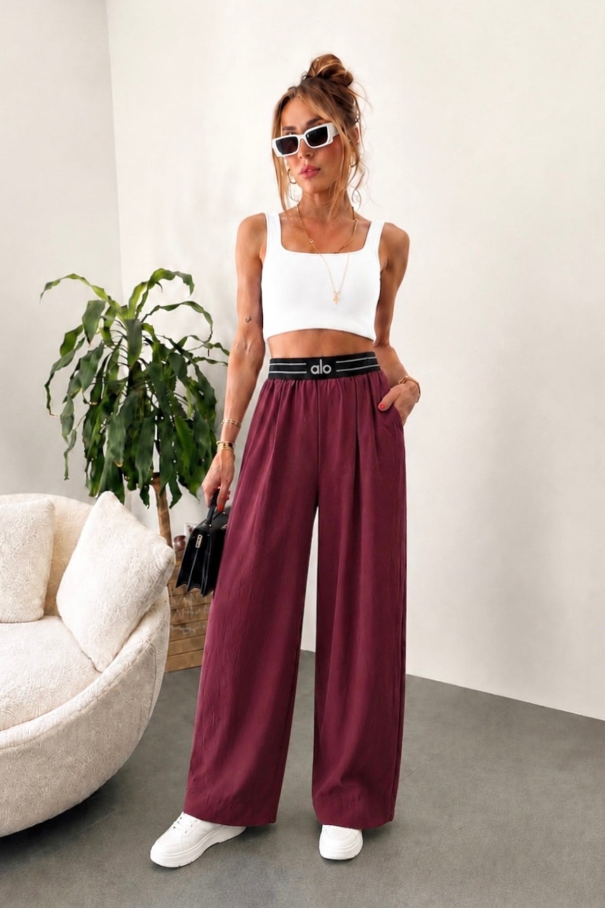 Beli Lastik Detaylı Tensel Kumaş Tiril Pantolon Bordo