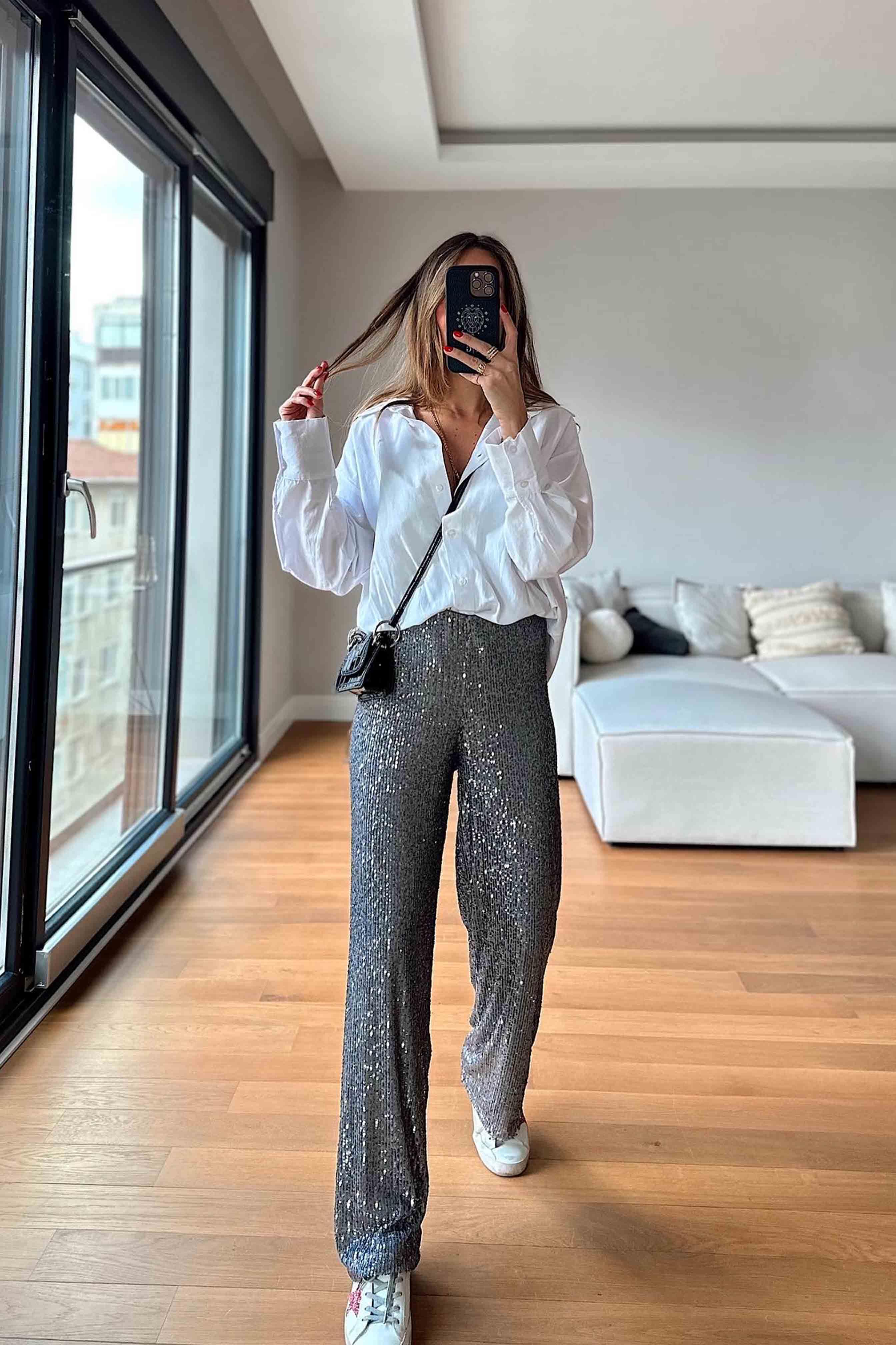 Beli Lastikli ve Pul Payetli Tasarım Bol Pantolon Gümüş