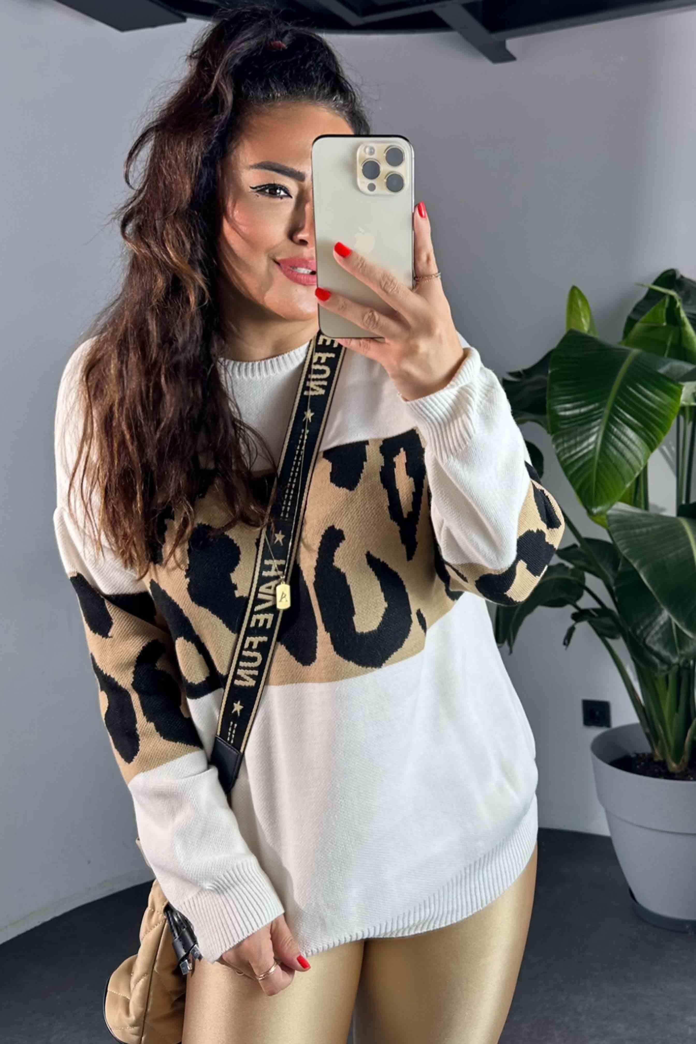 Bisiklet Yaka Leopar Desen Triko Kadın Kazak Ekru