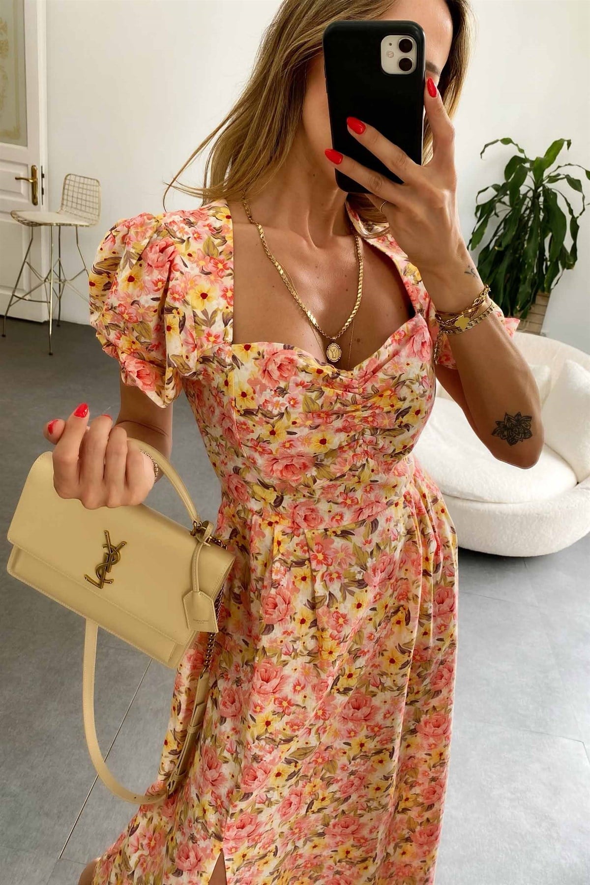 Çiçek Desenli Yazlık Elbise