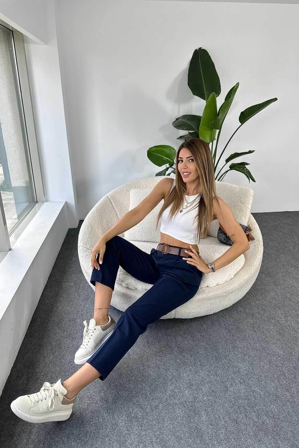 Gabardin Kumaş Kendinden Kemerli Kadın Pantolon Lacivert · 5