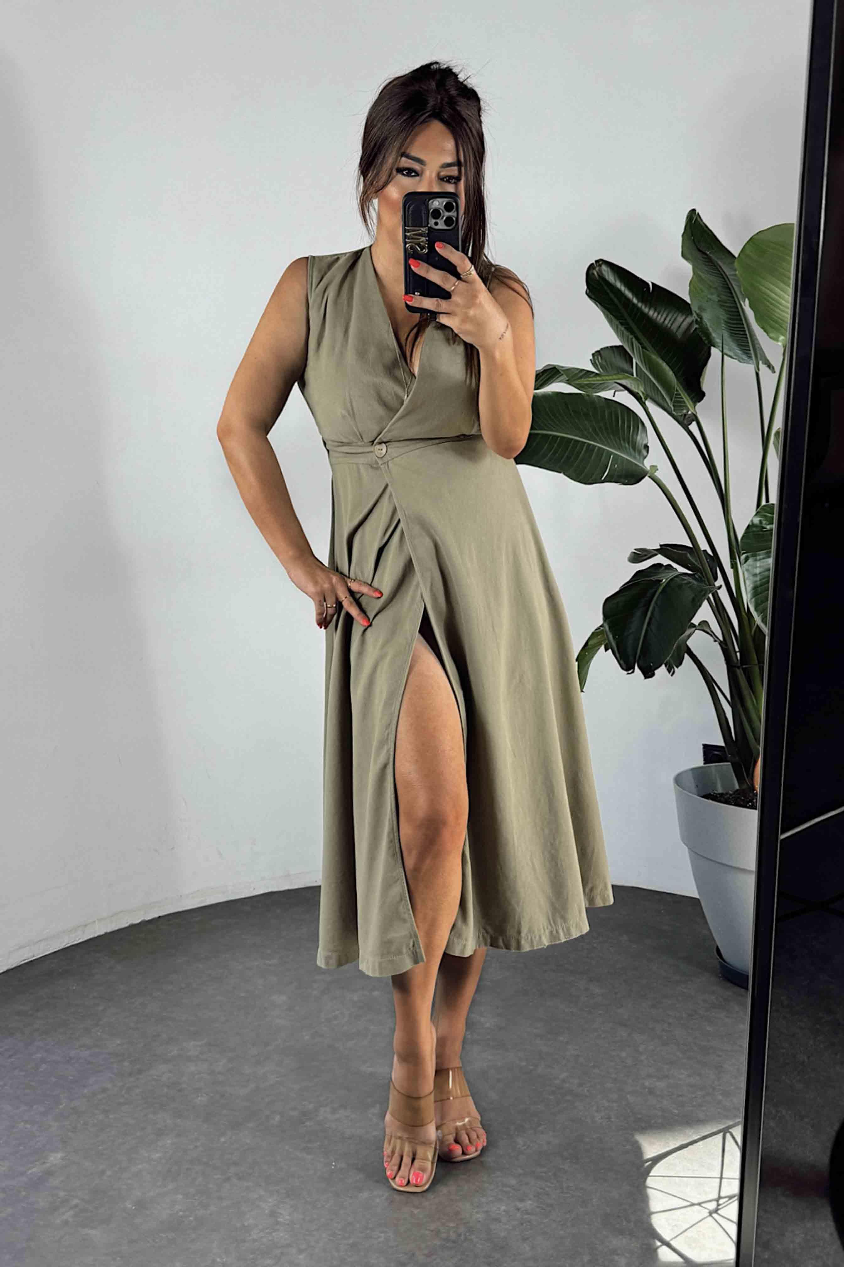 Gabardin Kumaş Önden Düğmeli Midi Elbise Haki