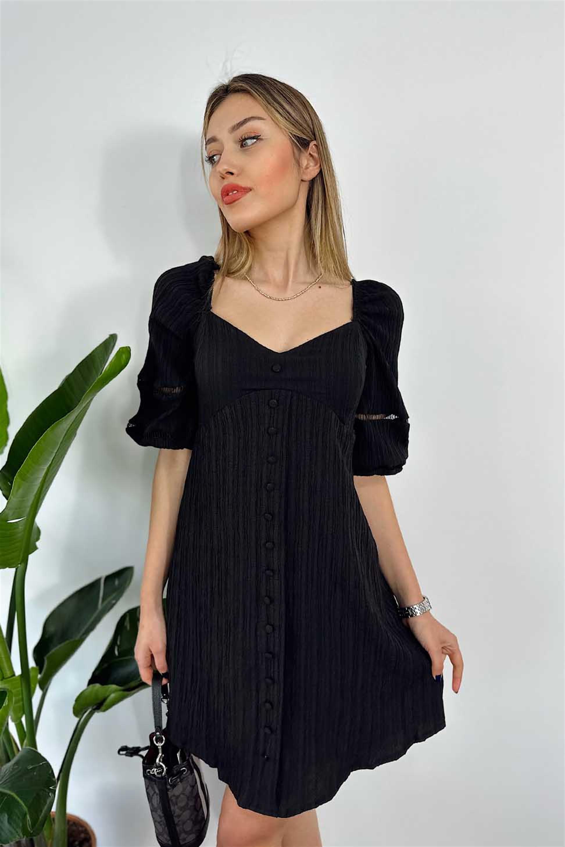 Gofre Kumaş Kalp Yaka Gipeli Elbise Siyah