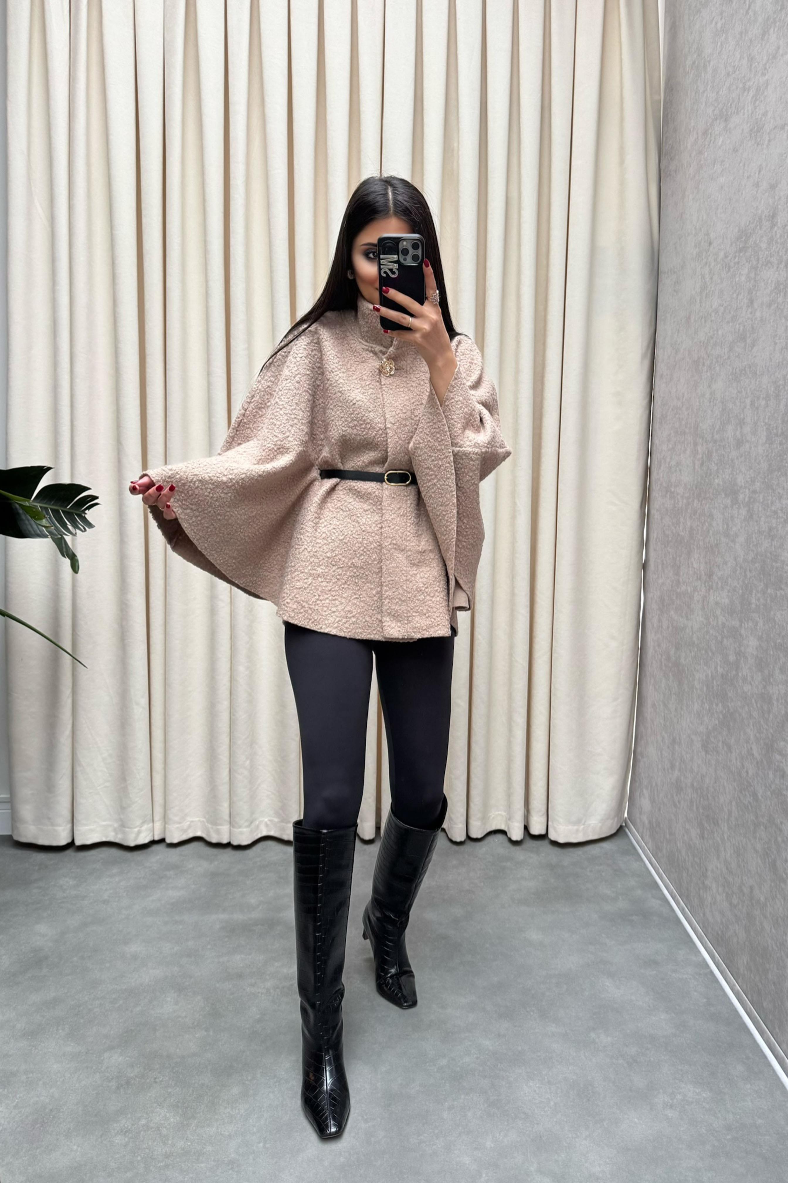 Gold Düğmeli Bürümcük Panço Kaban Taş