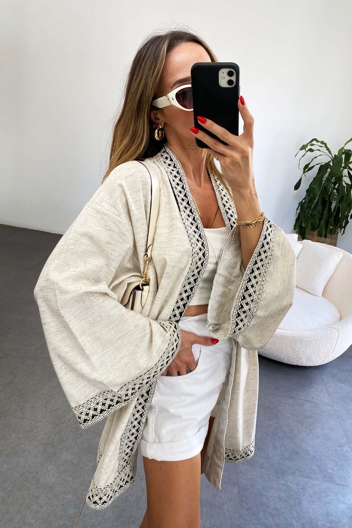 Güpür İşlemeli Kimono Taş Rengi