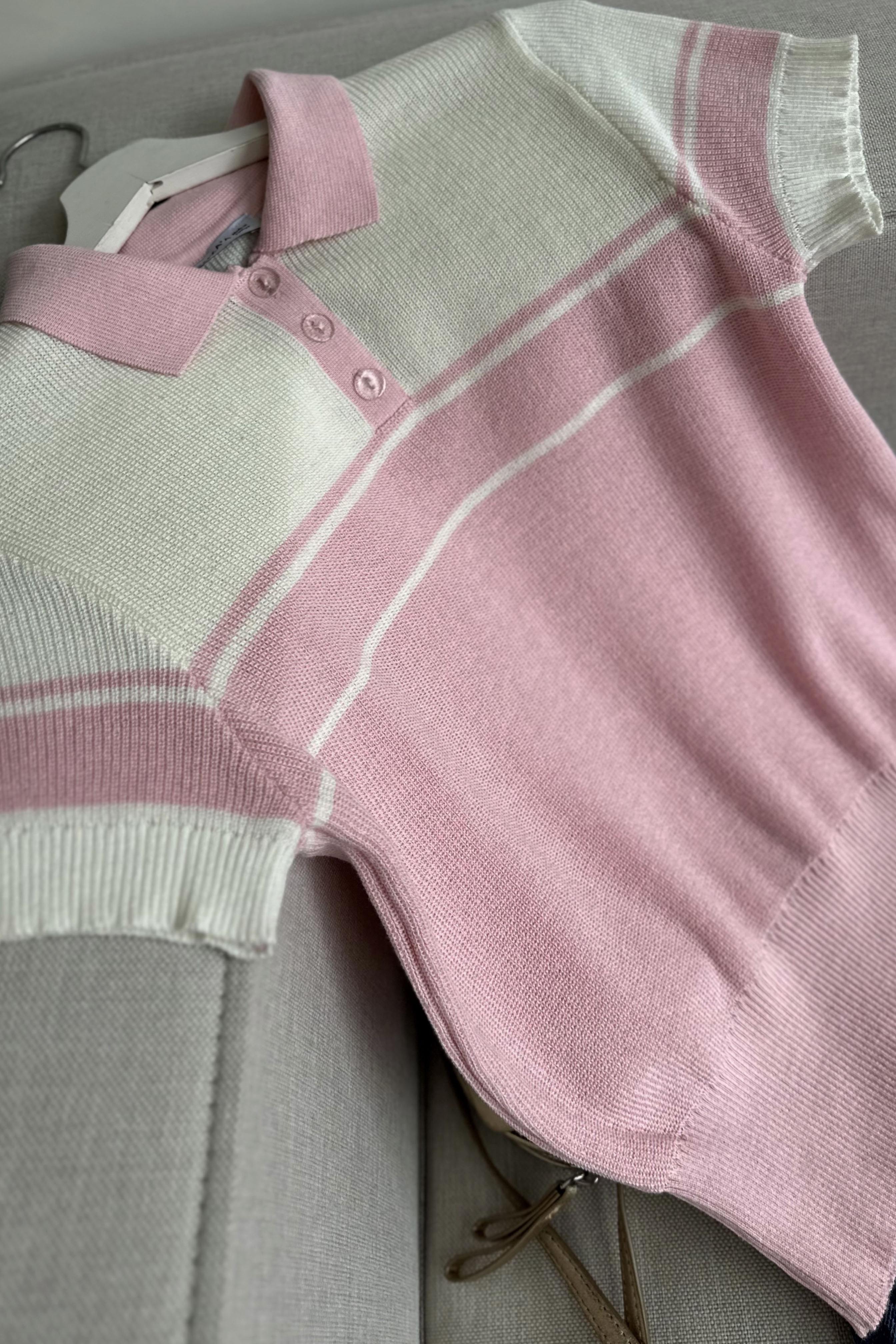 Kısa Kollu Çizgili Polo Yaka Triko Bluz Pembe