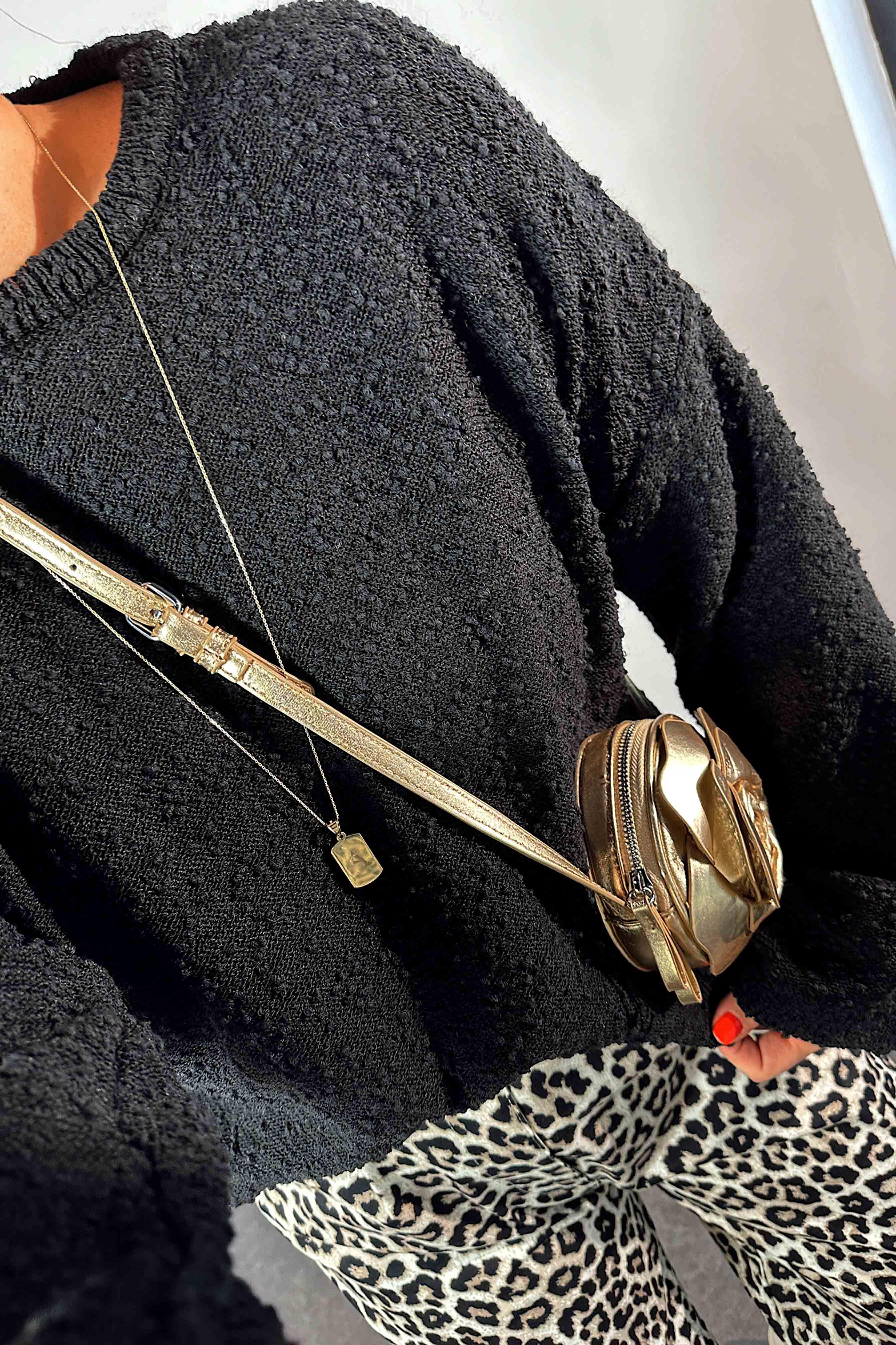 Lüx Kalite Doku Detaylı Tasarım Kol Detay Triko Kazak Siyah