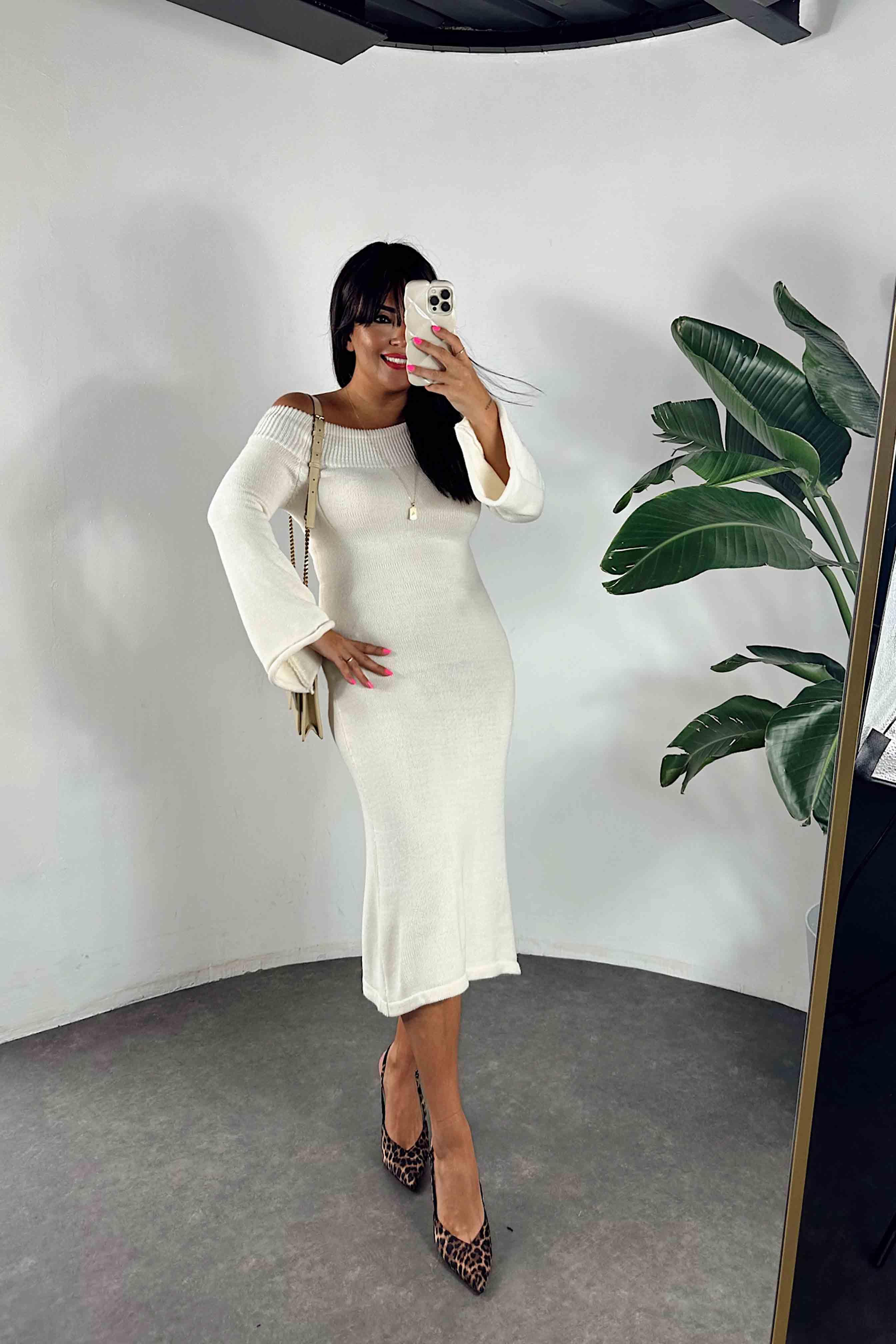 Madonna Yaka Triko Uzun Kadın Elbise Ekru