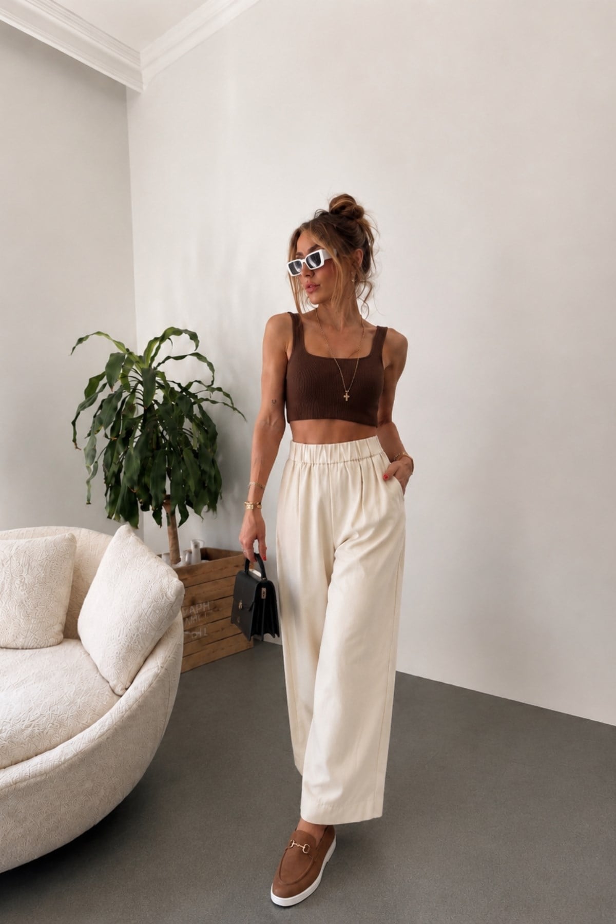 Marka Model Beli Lastik Detaylı Poplin Pantolon Taş