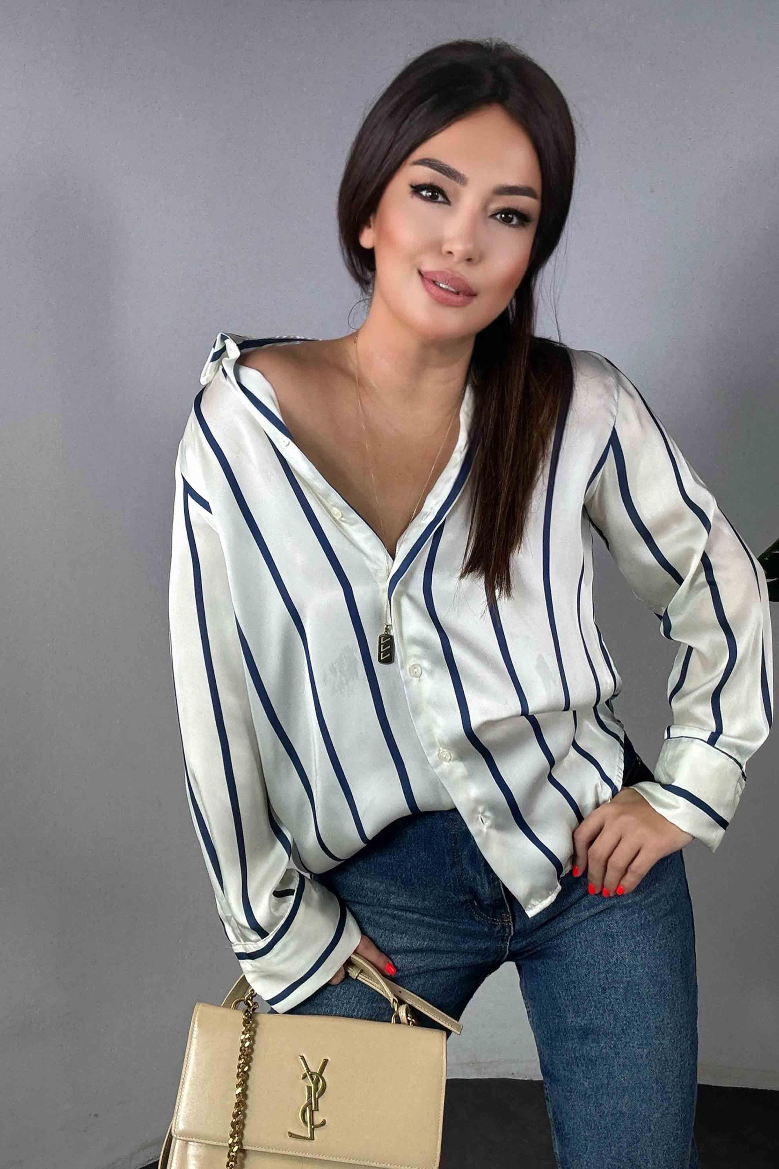 Marka Model Lacivert Çizgili Saten Gömlek Ekru