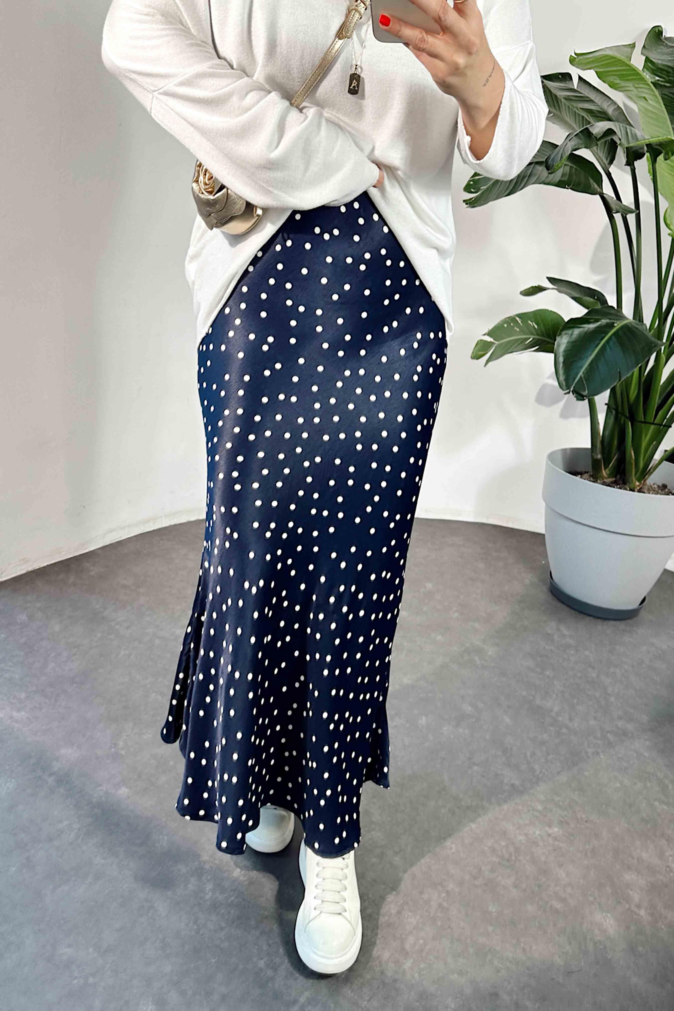 Orjinal Marka Puantiyeli Saten Etek Lacivert