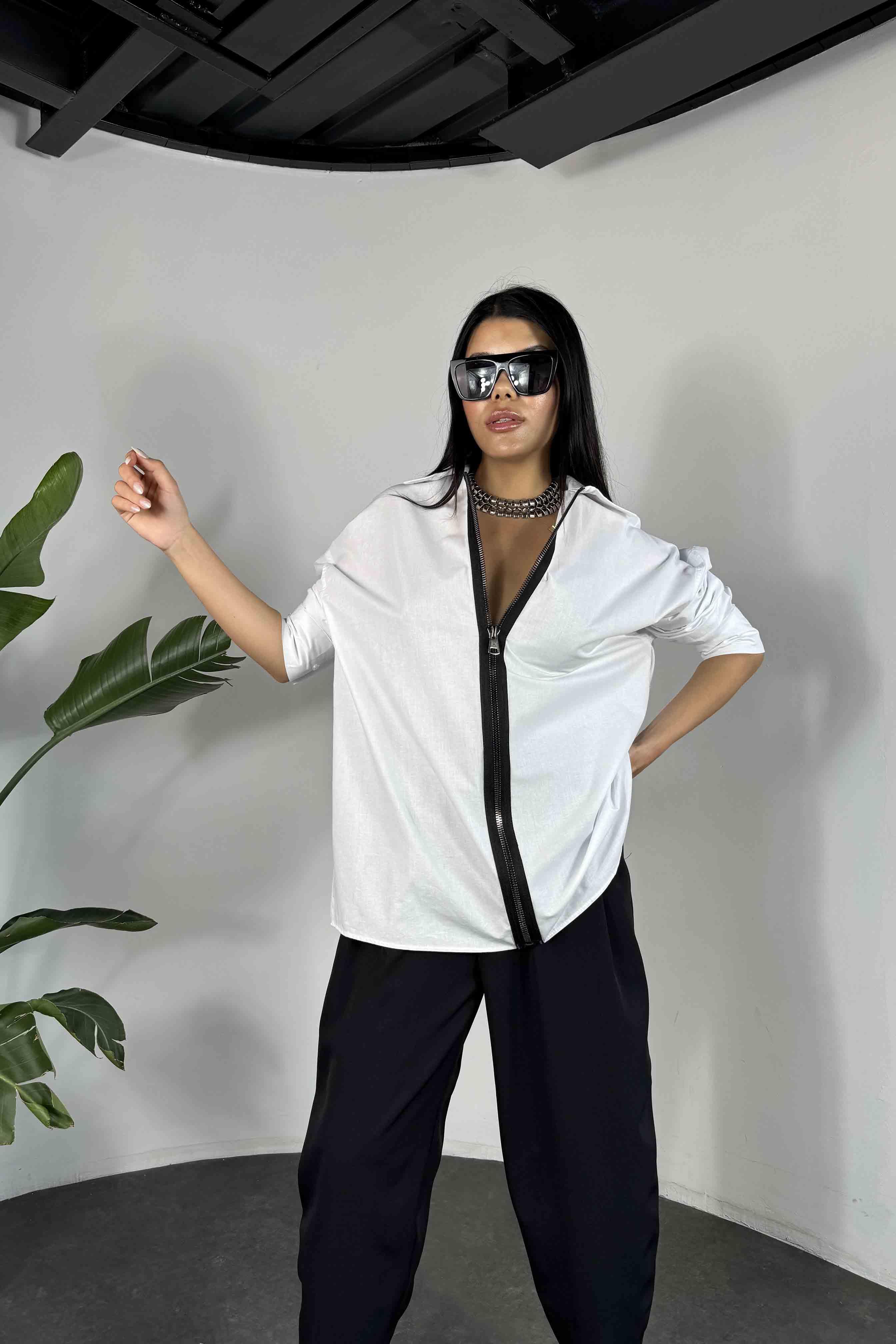 Pamuklu Kumaş Fermuarlı Kadın Gömlek Beyaz