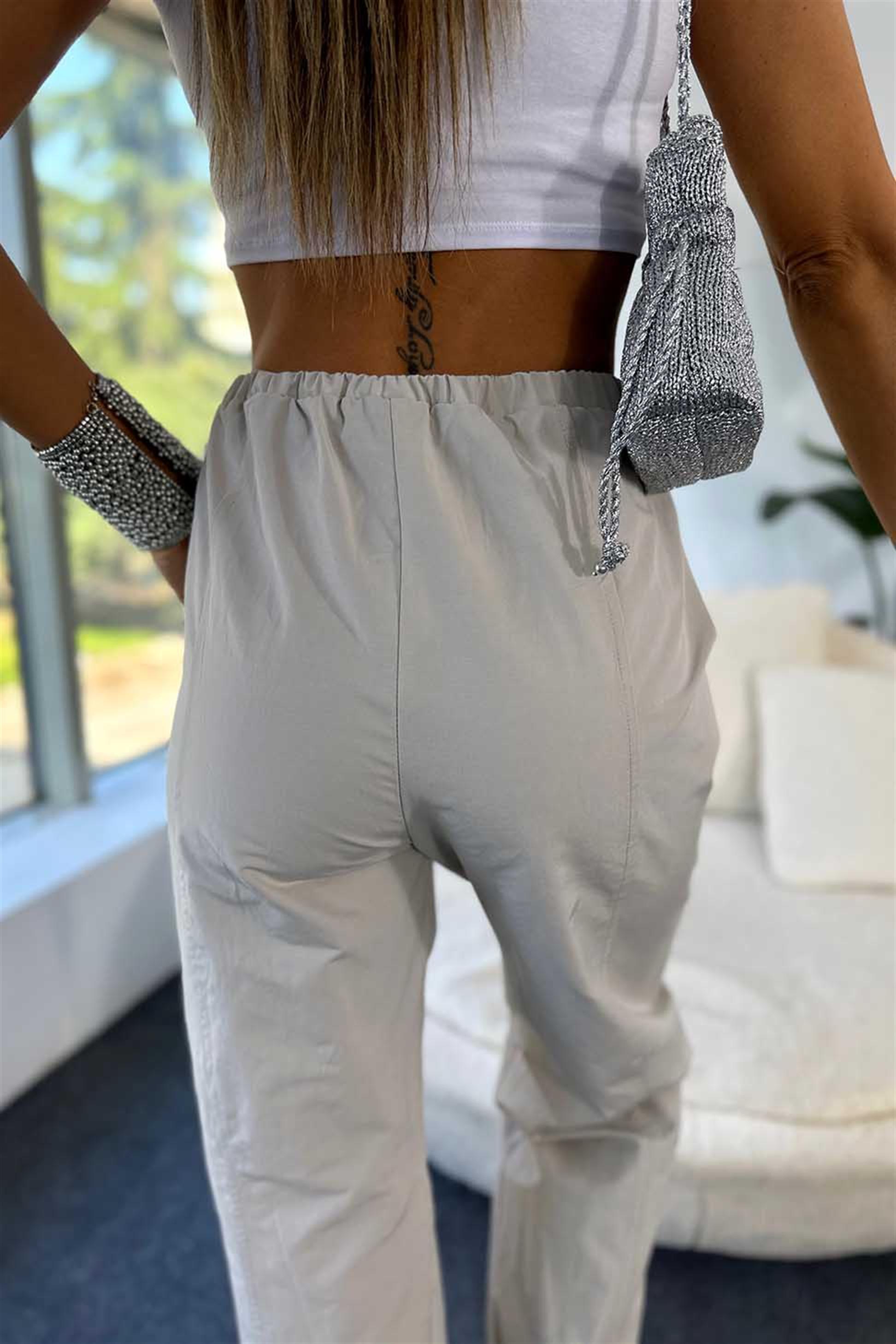 Paraşüt Kumaş Beli ve Paçası Lastıkli Kadın Pantolon Taş · 3