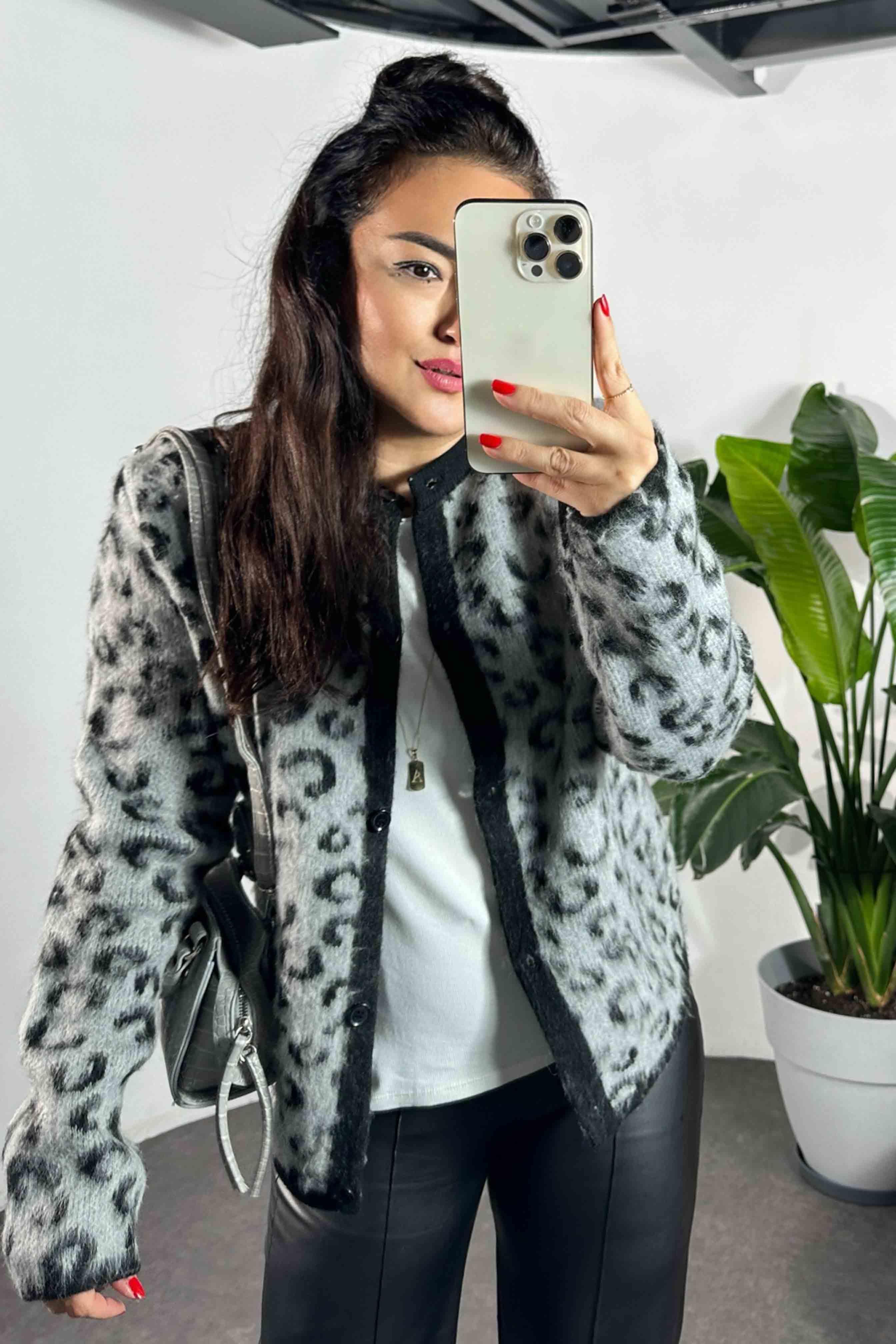 Premium Kalite Angora Yünlü Leopar Desen Kadın Kazak Gri