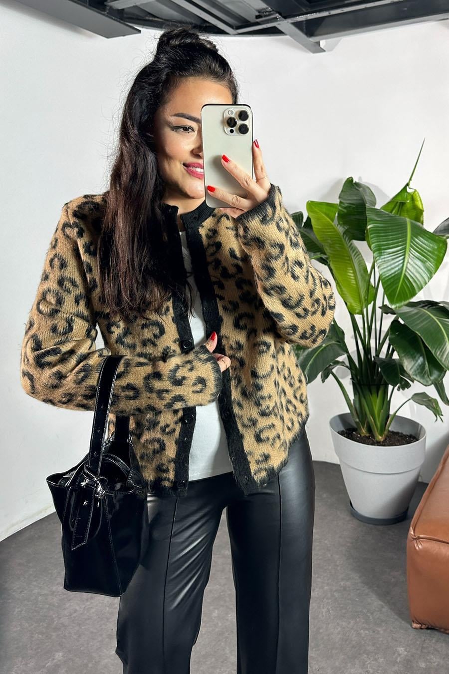 Premium Kalite Angora Yünlü Leopar Desen Kadın Kazak Sütlü Kahve